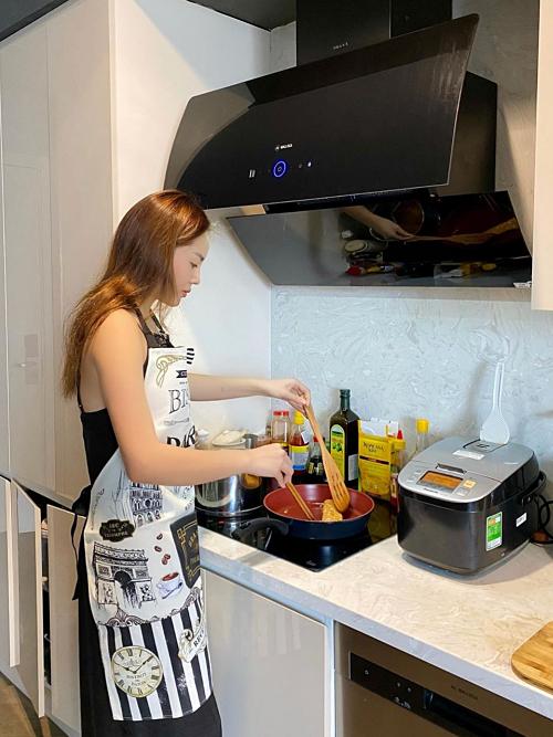 Không gian sống của hoa hậu Kỳ Duyên-4