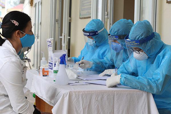 Nỗi đau của cả gia đình bị tạt axít-2