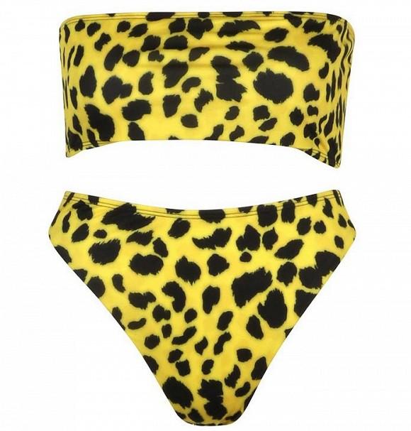 Chi Pu lại thiêu đốt ánh nhìn với bộ bikini da beo chỉ 500 nghìn đồng-3