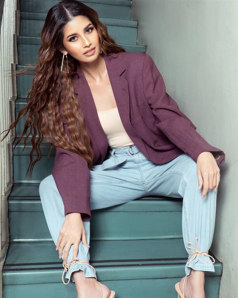 Bản tin Hoa hậu Hoàn vũ 20/4: Gương mặt Khánh Vân có gì nổi bật khi không son phấn?-7