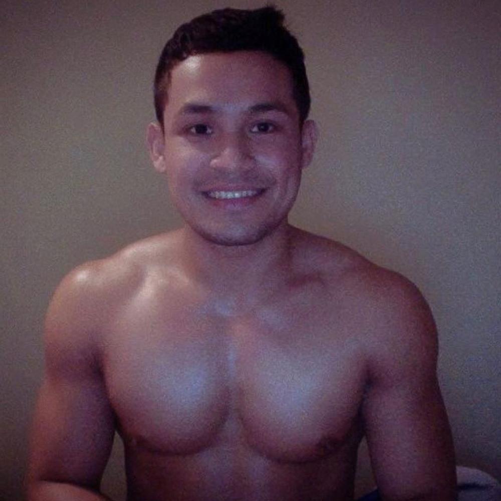 Không thể tin nổi đây là dung mạo của thánh catwalk Sinon Loresca sau khi cạo râu-2