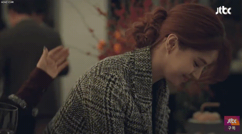 Sắc vóc thoát tục của tiểu tam Thế giới hôn nhân: đẹp đến độ dù đáng ghét vẫn phải mê-1