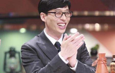 MC Yoo Jae Suk ủng hộ gần 1 tỷ đồng hỗ trợ mua băng vệ sinh cho học sinh nữ có thu nhập thấp ở Hàn Quốc-2
