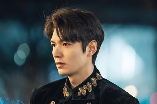 Lee Min Ho bị chê mập, diễn dở