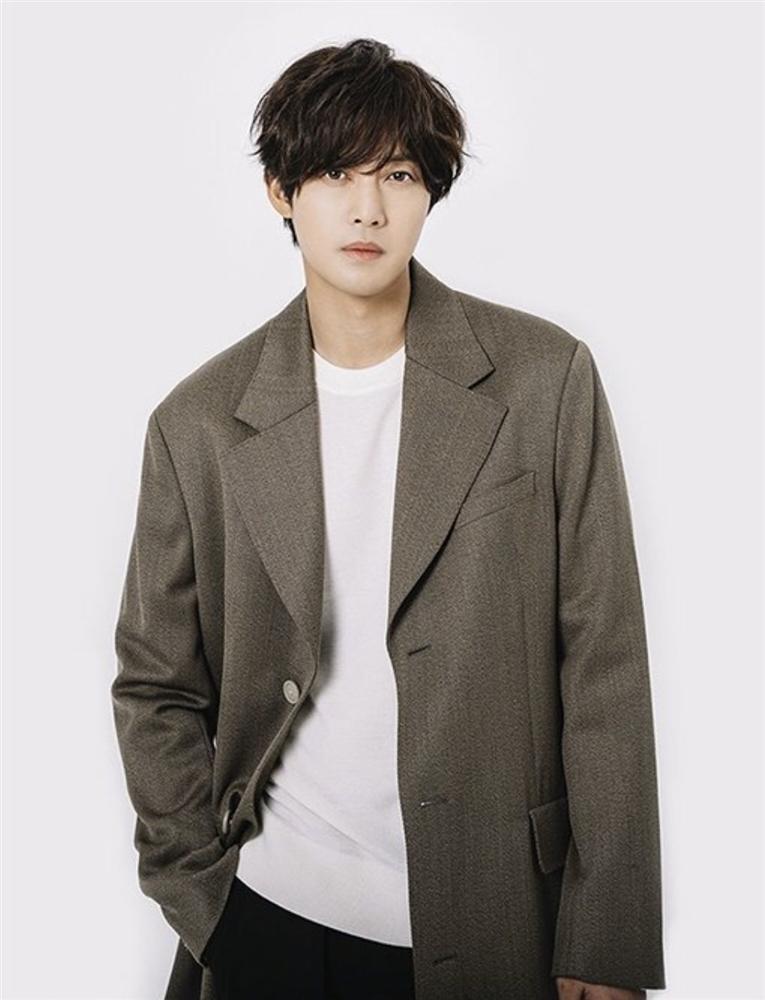 Dàn sao Vườn Sao Băng sau 11 năm: Người tự tử vì bị ép làm nô lệ tình dục, kẻ bạo hành bạn gái-3