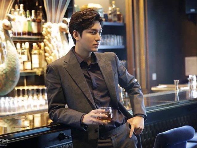 Sở hữu chiếc mũi vạn người mê, Quân Vương Lee Min Ho vẫn khó che được khuyết điểm này-4