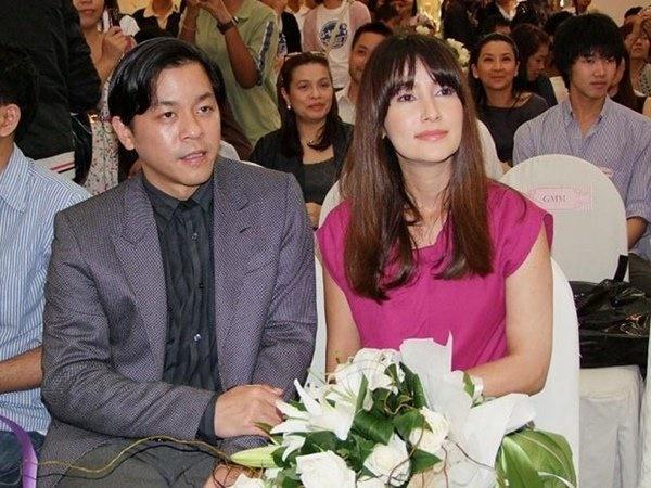 Bông hồng lai nổi tiếng nhất Thái Lan 43 tuổi vẫn chưa chịu cưới bạn trai yêu hơn 20 năm-9