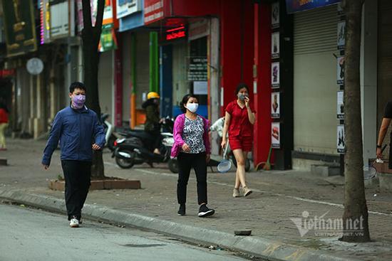 Hà Nội thuộc nhóm nguy cơ cao, đề xuất cách ly xã hội thêm 1 tuần