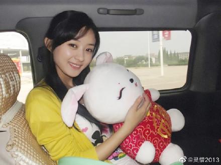 Loạt hình 11 năm trước của Triệu Lệ Dĩnh bất ngờ bị đào mộ, nhìn mới hiểu tại sao cả Trần Hiểu và Phùng Thiệu Phong lại mê mẩn tới vậy-2