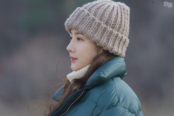 Trong phim, Park Min Young đảm nhận vai Mok Hae Won, một người phụ nữ bình thường không có đặc điểm gì đặc biệt ngoài việc chơi cello từ khi còn nhỏ. Mok Hae Won quyết định trở thành một nghệ sĩ chuyên nghiệp nhưng điều này chỉ dẫn đến sự đau lòng và mất niềm tin. Sau đó, cô quyết định quay trở lại một thị trấn ở tỉnh Gangwon, nơi cô sống khi còn nhỏ.