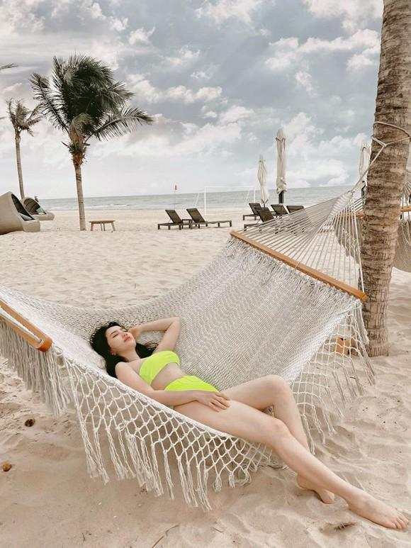 Tăng cân vào mùa dịch, Bảo Thy vẫn cực gợi cảm khi diện bikini-4