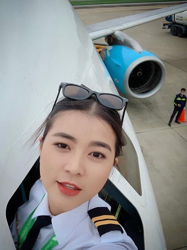 Diệu Thúy: Diễn viên xinh đẹp lấy chồng Tây, bỏ showbiz làm phi công-5