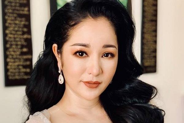 Danh hài Thúy Nga bị đồn qua đời ở Mỹ, để lại gia sản 1 triệu USD-5