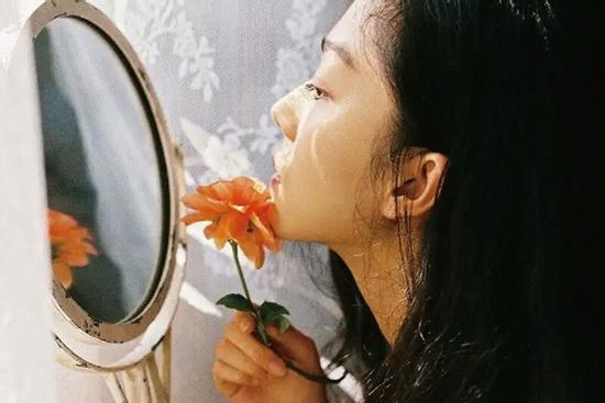 4 nàng giáp nhìn 'dữ tướng' nhưng lại là những người vợ được chồng 'cưng như bà hoàng'