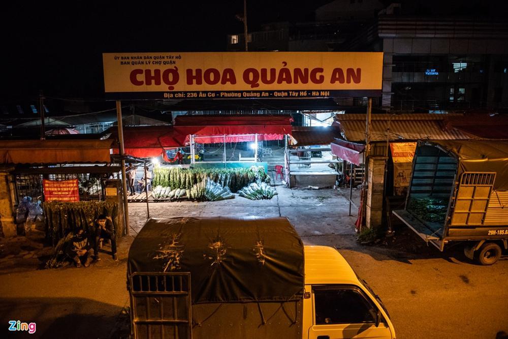 Đi chợ hoa đêm lớn nhất miền Bắc sau khi hết cách ly xã hội-10