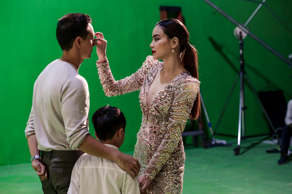 Hồ Ngọc Hà chăm chỉ làm đẹp cho cả người tình Kim Lý-7