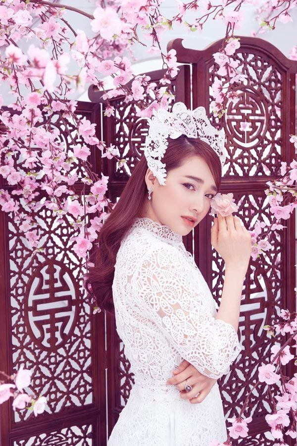 Nhã Phương làm nàng vợ thỏ của Trường Giang nhờ món phụ kiện luôn mang theo bên mình-5