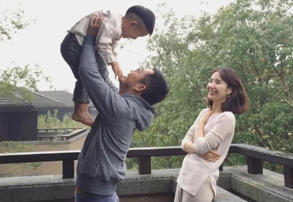 Chủ tịch Taobao và mỹ nhân 8X khốn đốn ra sao khi lộ vụ ngoại tình?-5