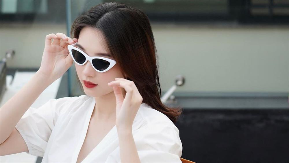 2 lần mang thai vượt mặt, hoa hậu Đặng Thu Thảo sở hữu nhan sắc xuất sắc vạn mẹ bầu mê-5