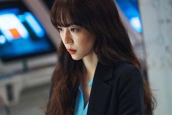 Con nguy kịch chồng vẫn dẫn bồ đi chơi, tôi lẳng lặng làm điều khiến anh ta ôm hận