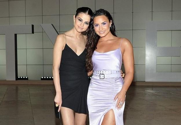 Công chúa Disney nghiện ngập, nổi loạn và tình trường ồn ào-10