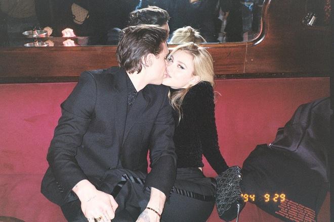 Gia thế bạn gái Brooklyn - bố tỷ phú, tài sản gấp 5 lần David Beckham-12