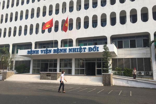 Thêm 1 ca nghi tái dương tính Covid-19 sau khi xuất viện, chuyển từ Phú Thọ lên Hà Nội điều trị-3