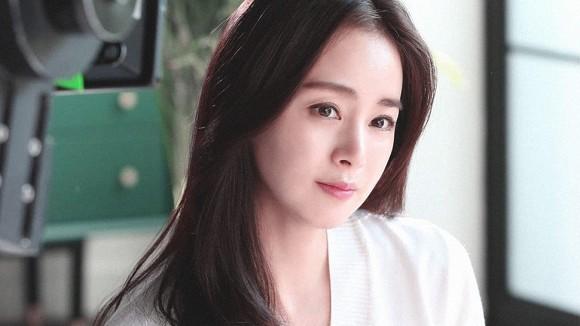 Chuyên gia trang điểm chỉ cách make-up mỏng nhẹ, tự nhiên đẹp như Kim Tae Hee-3