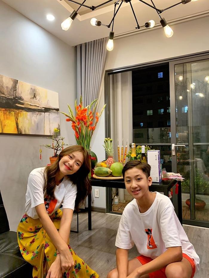 Điểm danh những cậu em trai cực phẩm của hội hotgirl Việt-7