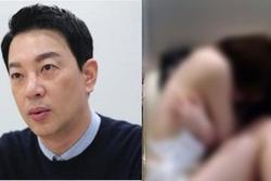 Lộ diện 'ông trùm giải trí Hàn Quốc' xâm hại nhân viên cấp dưới gây chấn động showbiz