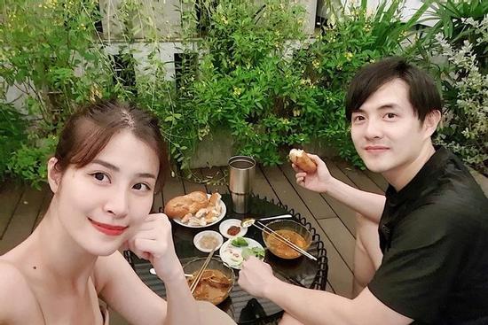 Vợ chồng Ông Cao Thắng, Đông Nhi ủng hộ 250 triệu đồng chống dịch