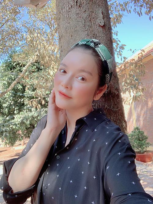 HHen Niê họa mặt như dọa ma - Bảo Thy cắt mái ngố mất hẳn vẻ sang chảnh-8