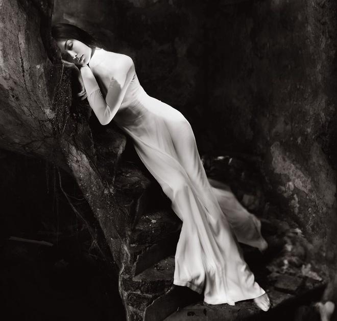 Tăng Thanh Hà đẹp đến nao lòng trong bộ ảnh gợi nhớ đến phim Bỗng dưng muốn khóc-4