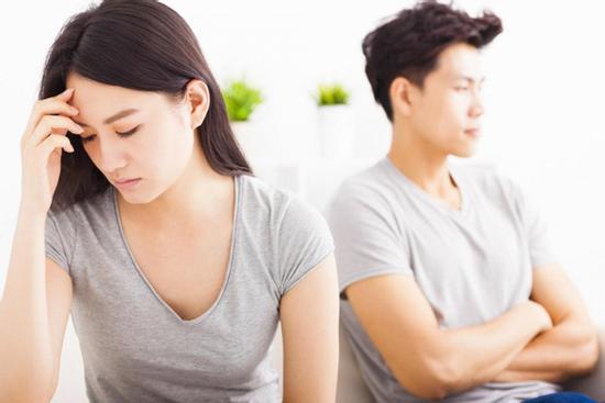 Xét nghiệm thấy con không cùng nhóm máu, chồng nghi ngờ vợ phản bội và cái kết bất ngờ