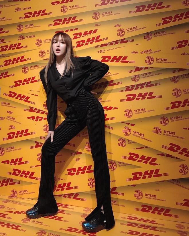 Bạn gái tố La Chí Tường ngoại tình ăn mặc đẹp, dùng toàn hàng hiệu-11