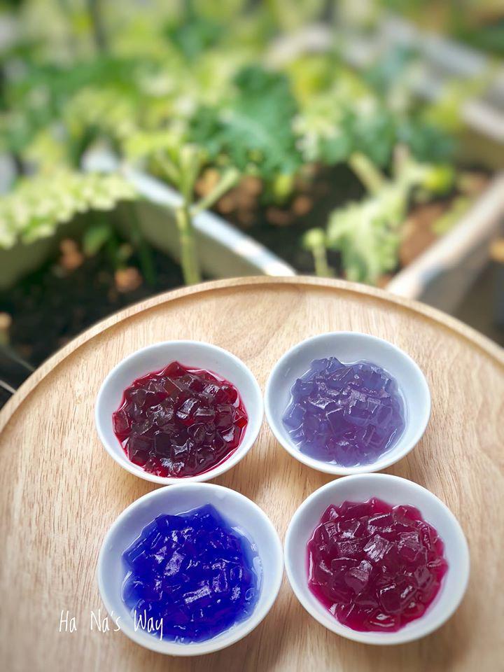 Mẹ Hà Nội hướng dẫn cách nhuộm màu nha đam đẹp mắt, đảm bảm hết nhớt, giòn ngon-2