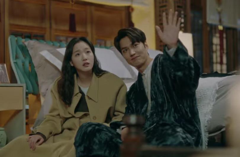 Những bộ đồ khó cảm chỉ Lee Min Ho dám mặc-6