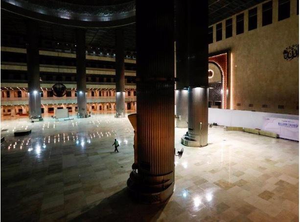 Cảnh hoang vắng hiếm gặp tại các thánh đường Hồi giáo trong tháng Ramadan-3