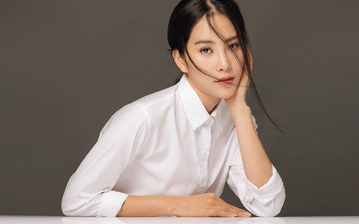 Quay về tuổi 18 với tóc ngắn, Nam Em làm dân tình tiếc nuối mái tóc Hoa khôi một thời-10