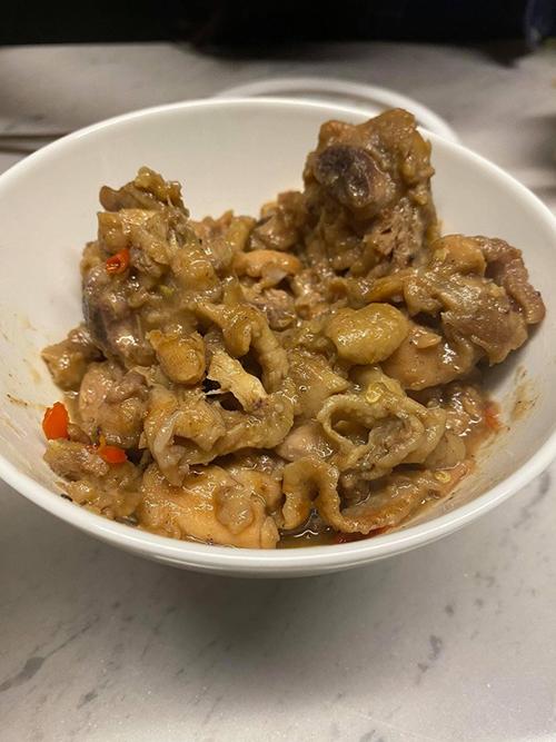 Trấn Thành vào bếp tự nấu nướng để ăn theo chế độ tăng cơ giảm mỡ-6