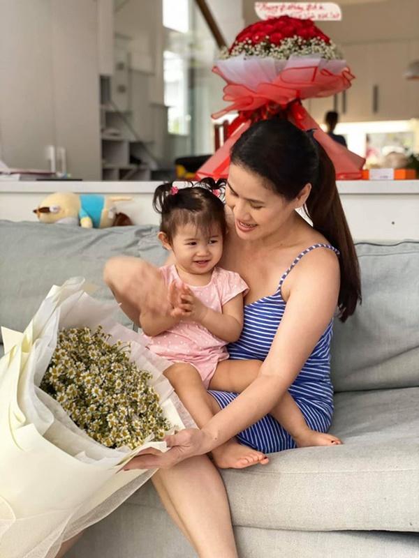 Nhóm bạn thân hội ngộ trong sinh nhật Thân Thúy Hà-7