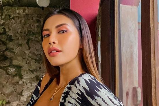 Minh Tú tranh luận cực gắt với chủ nhà, đòi được 300 USD tiền thuê vì kém chất lượng