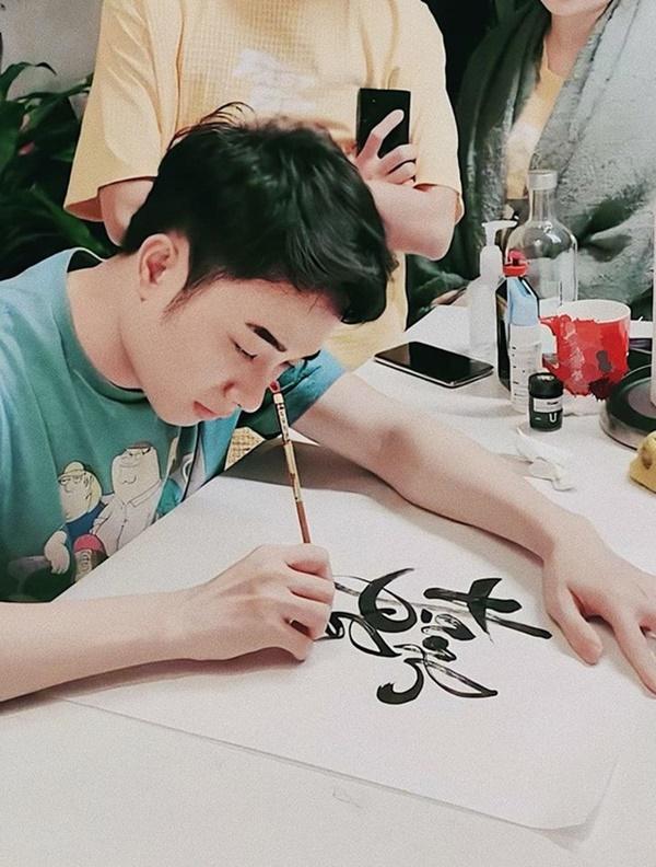 Sao Việt và những tài lẻ bất ngờ-8