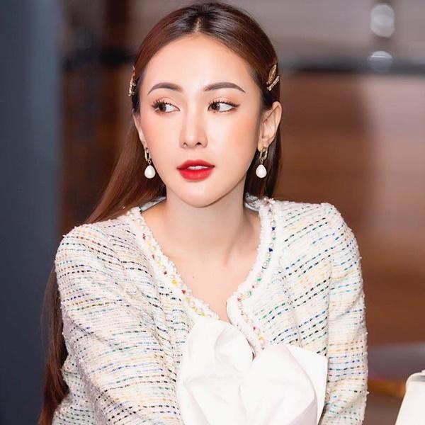 Người nổi tiếng từng gặp biến chứng sau dao kéo, có người phải sống mãi với gương mặt đáng sợ-14