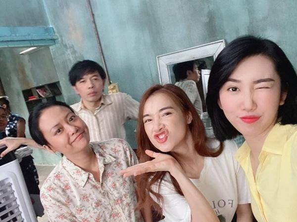 Hội ngộ dàn diễn viên nổi tiếng sau những ngày giãn cách, Nhã Phương có biểu cảm cực độc-3