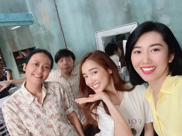 Hội ngộ dàn diễn viên nổi tiếng sau những ngày giãn cách, Nhã Phương có biểu cảm cực độc-5