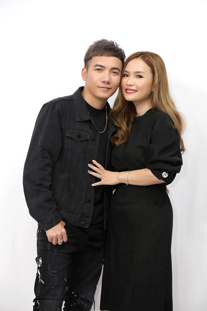 Nhóm Vboy đình đám quá khứ: Người lấy chị gái Ngọc Trinh, người bắt vợ sống trong bóng tối-3