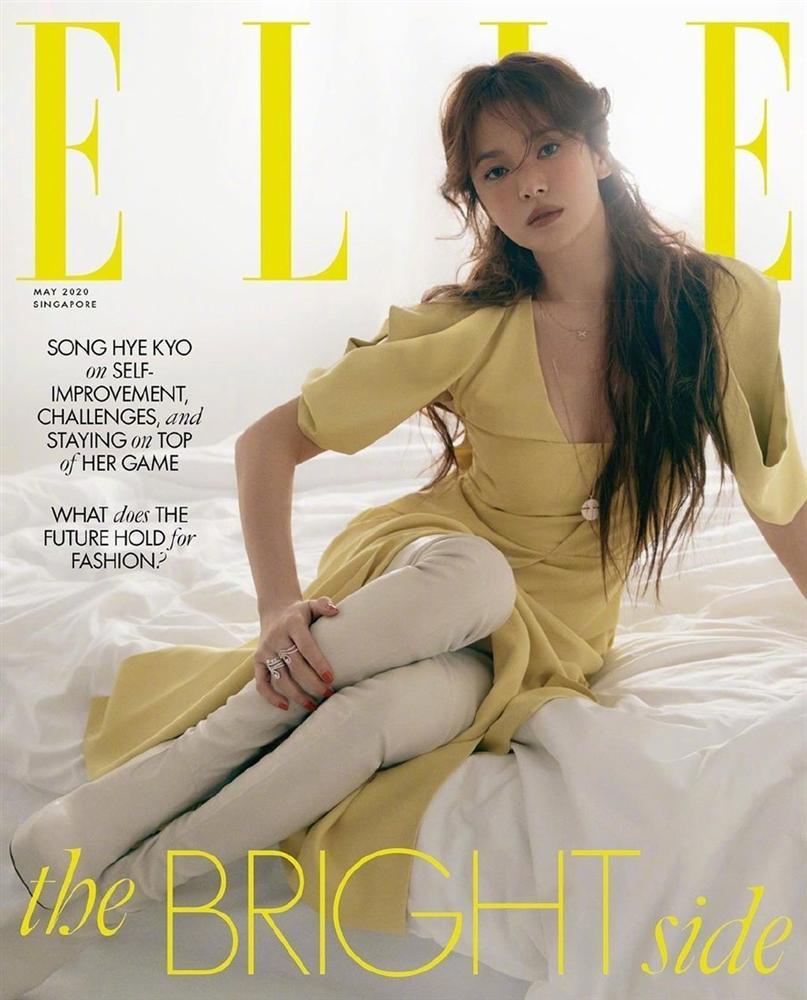 Trọn bộ ảnh Song Hye Kyo trên tạp chí, ngắm xong không còn ai dám chê kém sắc-1
