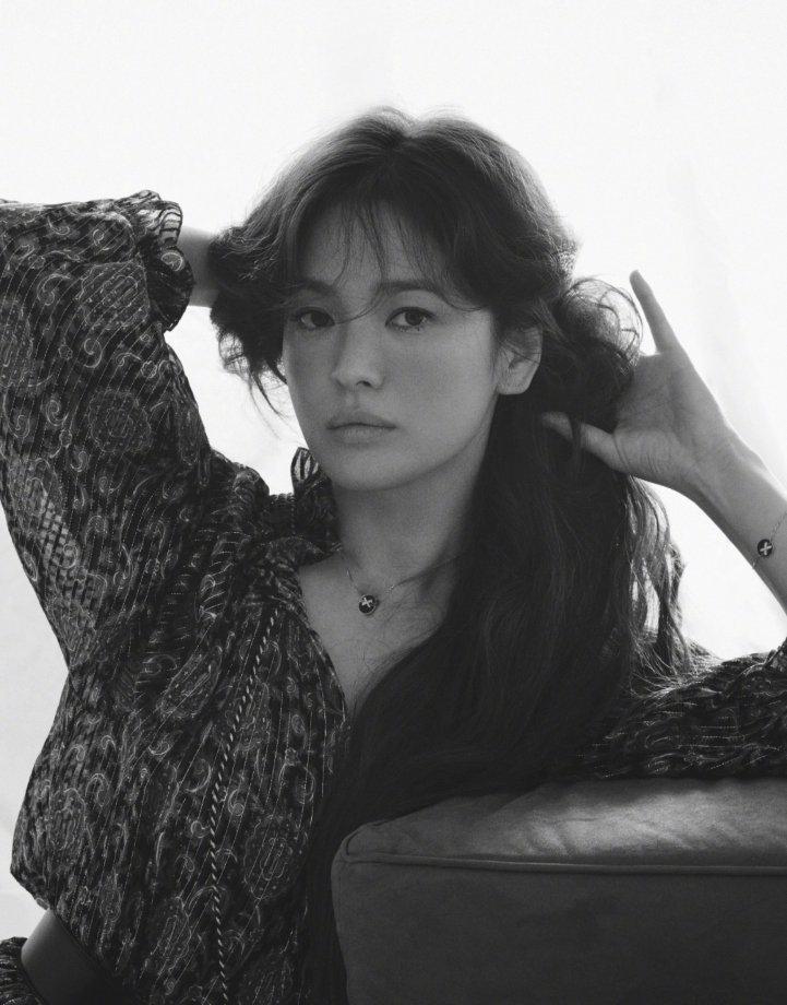 Trọn bộ ảnh Song Hye Kyo trên tạp chí, ngắm xong không còn ai dám chê kém sắc-4