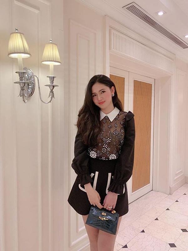 Cuộc sống nhung lụa của á hậu Thanh Tú-9